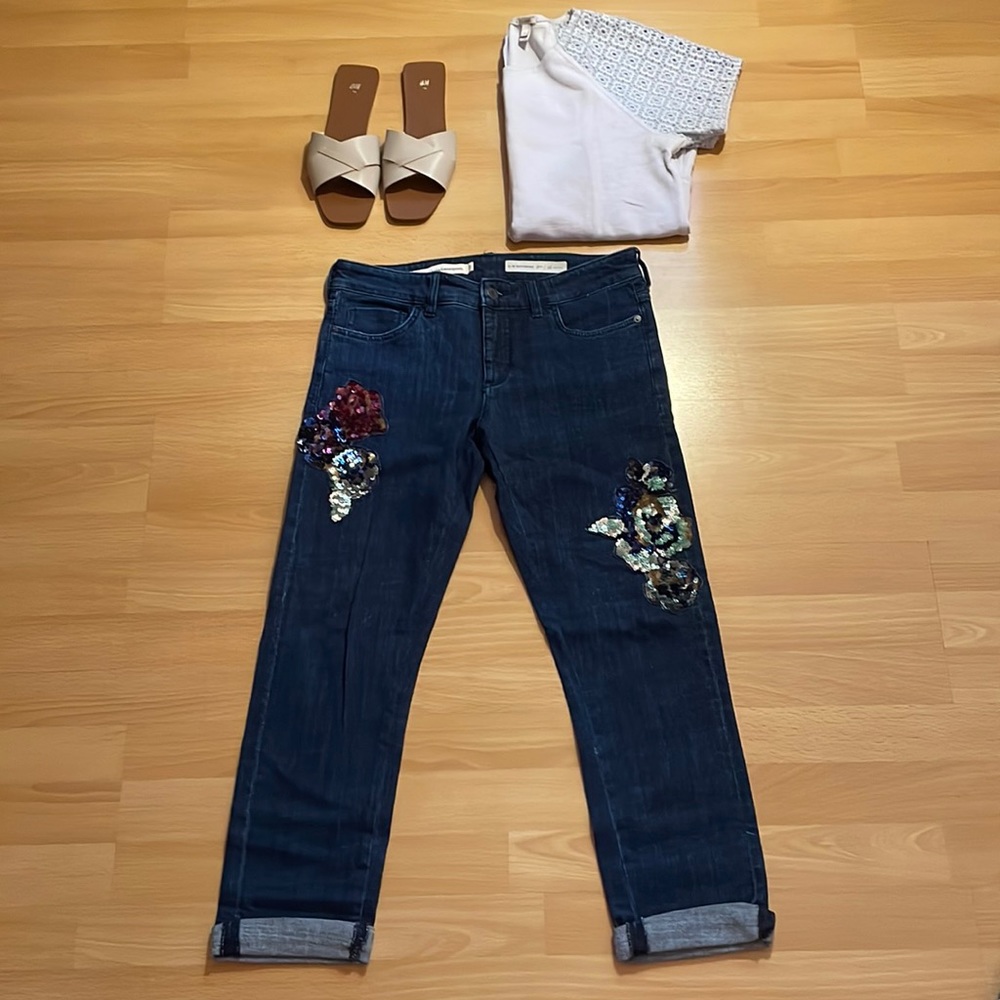 Anthropologie Pilcro Slim Boyfriend Jeans Floral Sequin Embroidery Size 26P